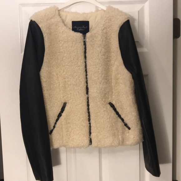 American Eagle Outfitters Jackets & Blazers - American Eagle Jacket